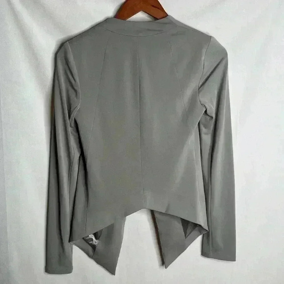 BCBGeneration grey blazer  size small xs - Picture 6 of 6
